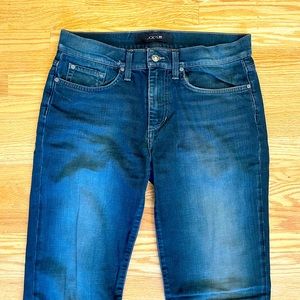 Joe’s Jeans size 32, classic fit. Like new.